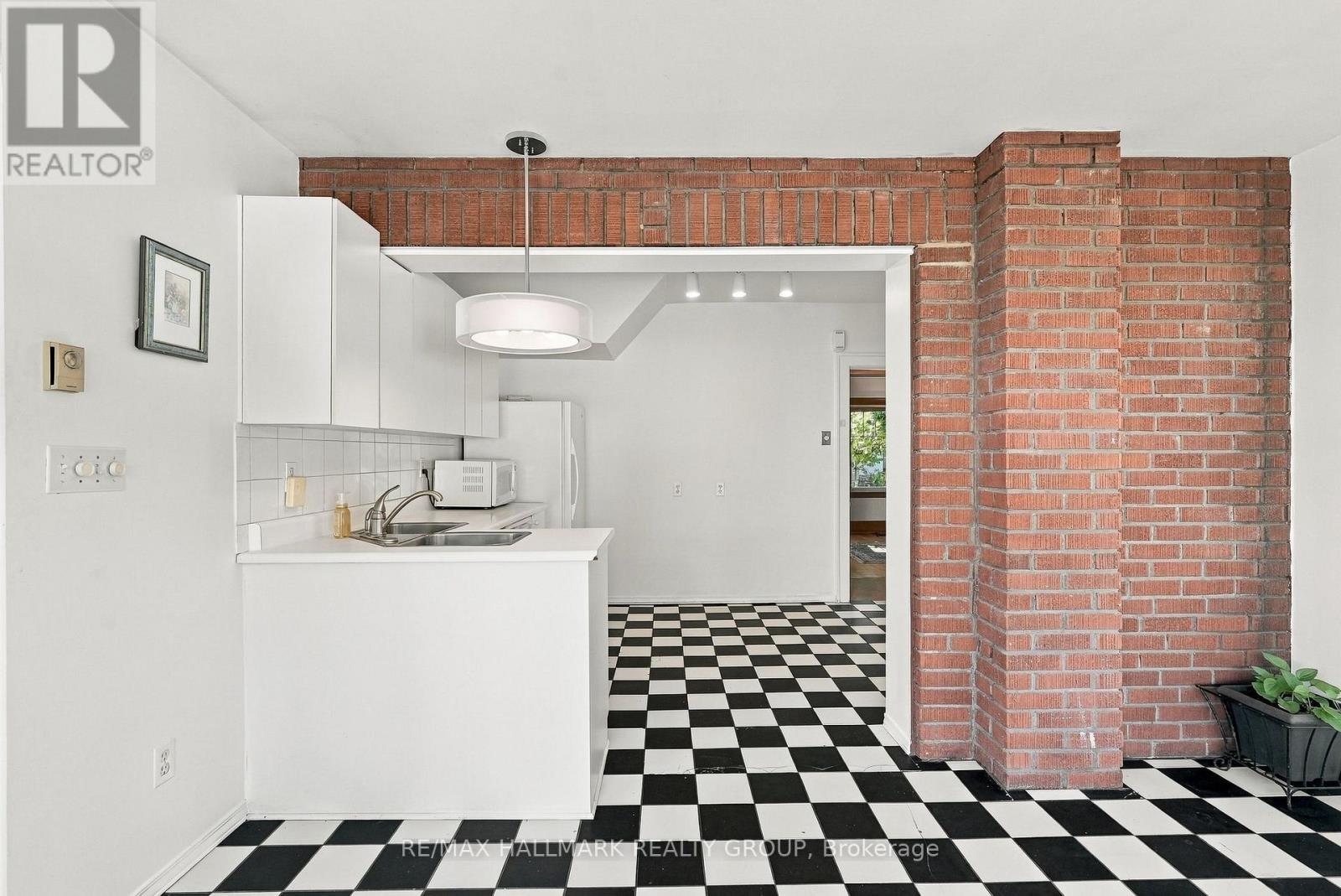 51 CLAREY AVENUE - 17