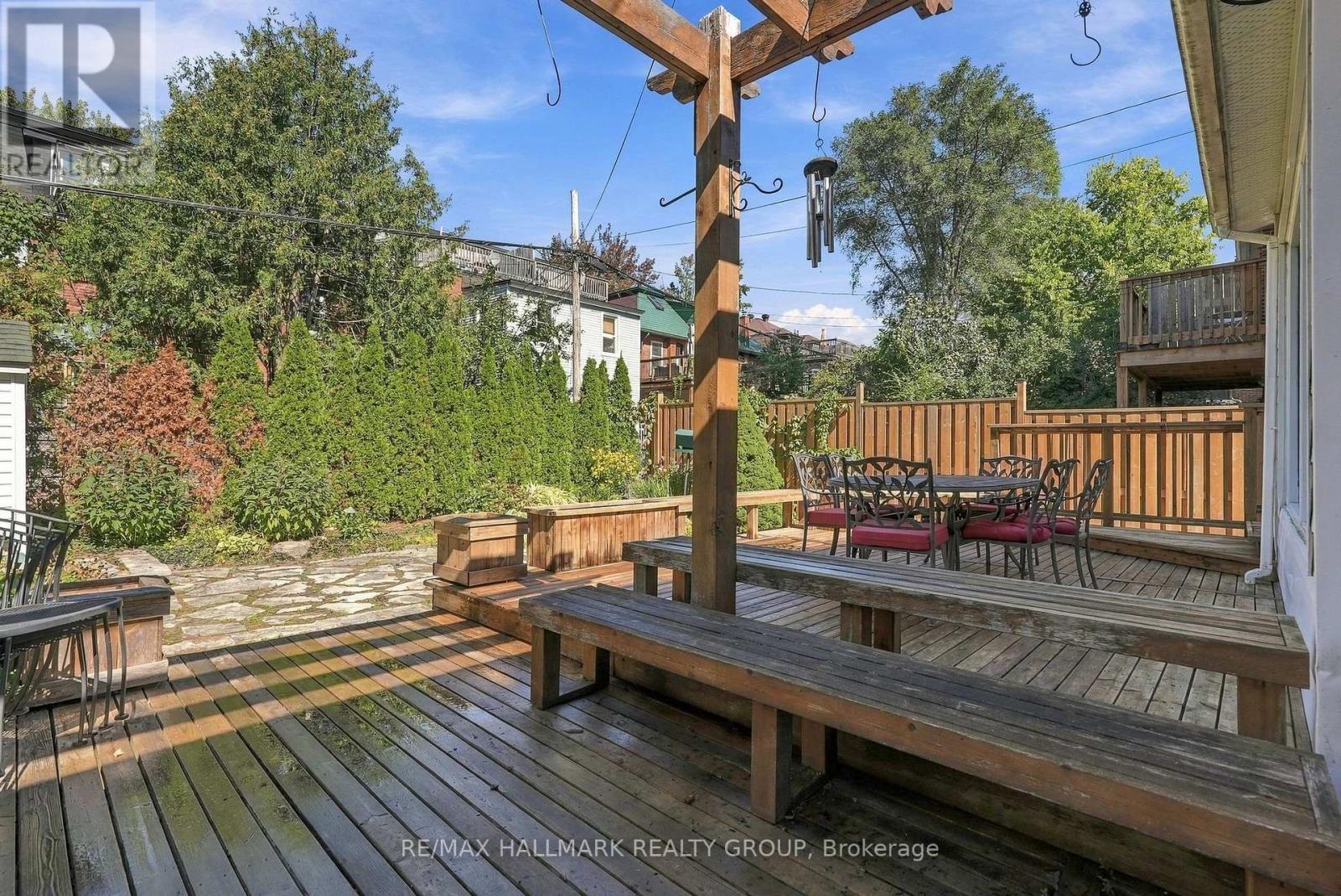51 CLAREY AVENUE - 40