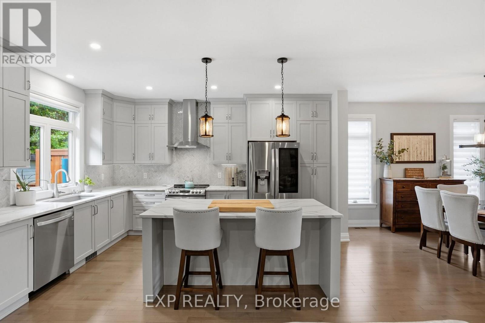382 DORE STREET - 15