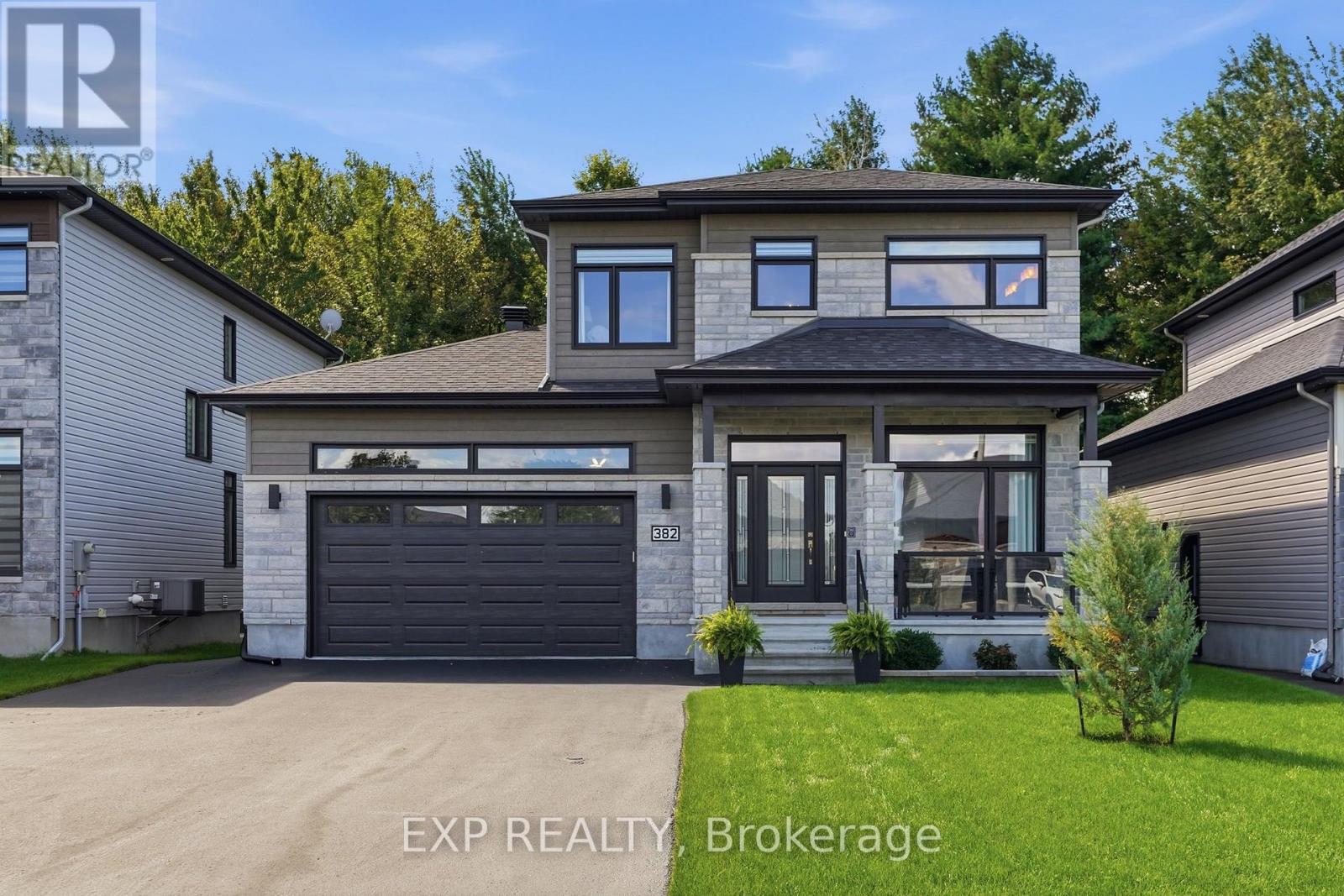 382 DORE STREET - 2
