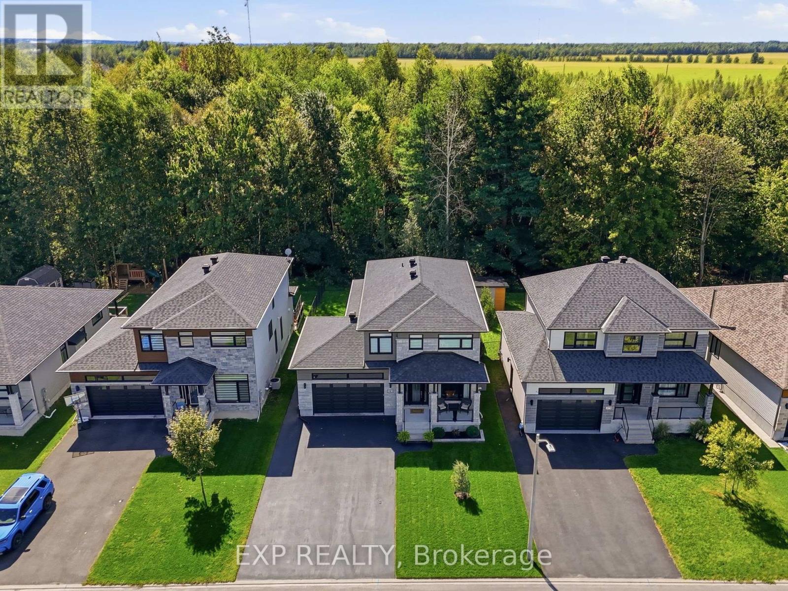 382 DORE STREET - 3