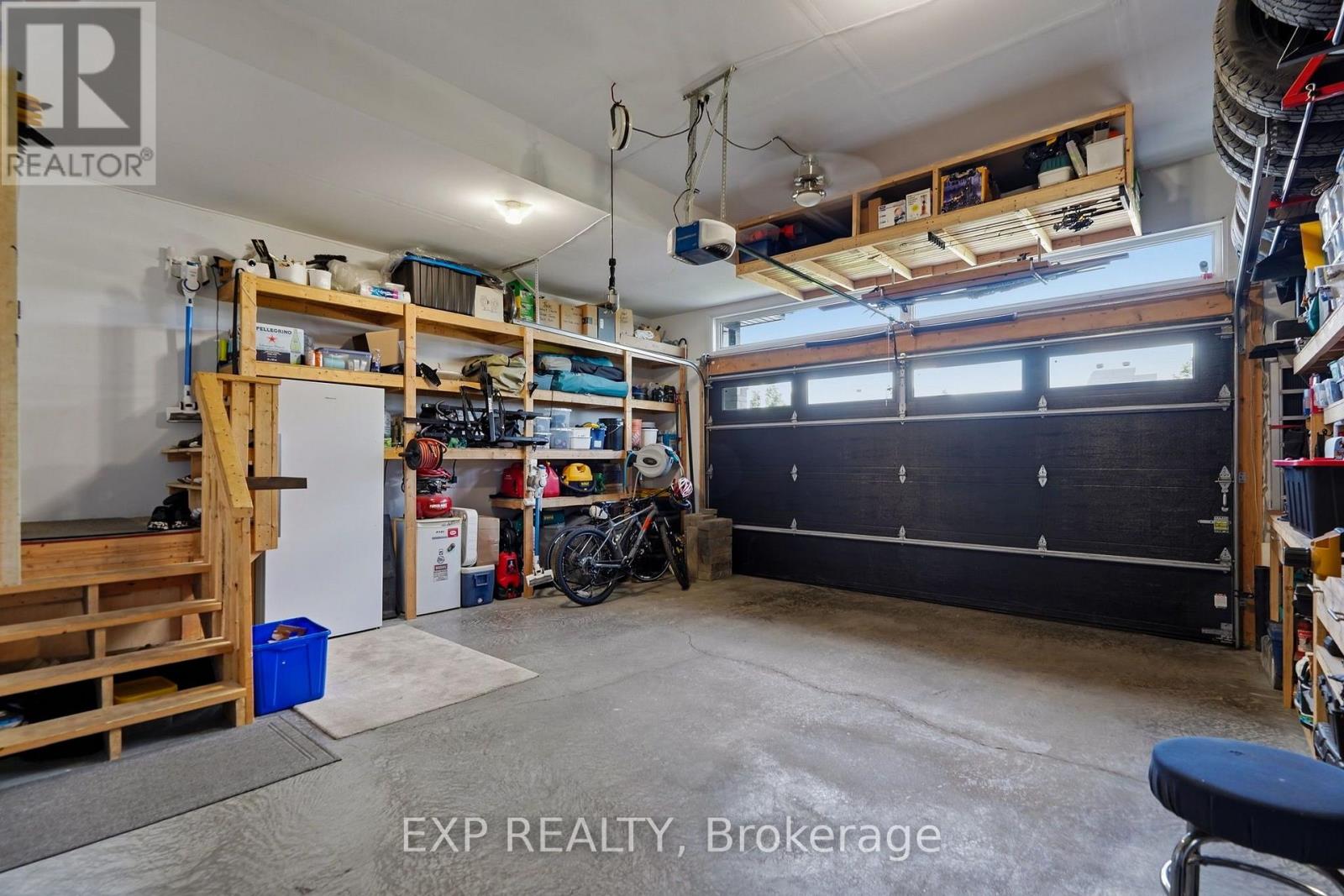 382 DORE STREET - 43