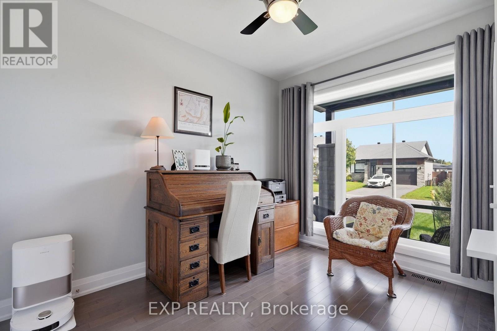 382 DORE STREET - 6