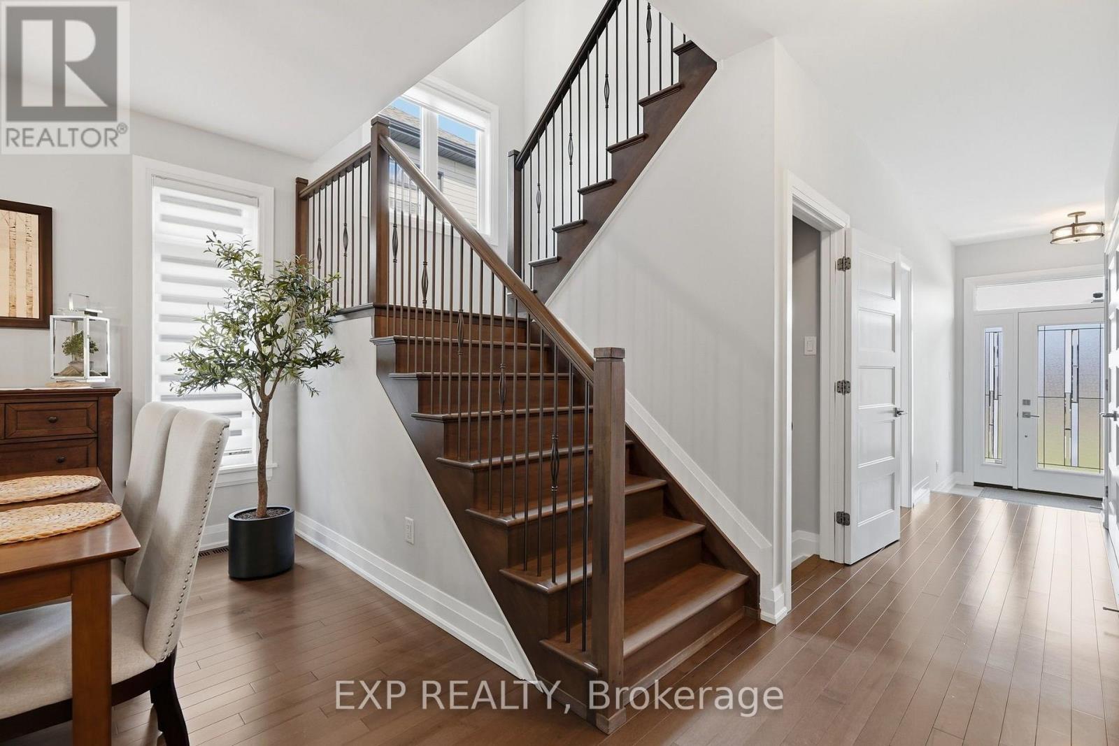382 DORE STREET - 7