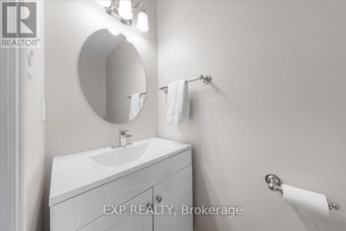 7 MAPLEHURST AVENUE - Image 15