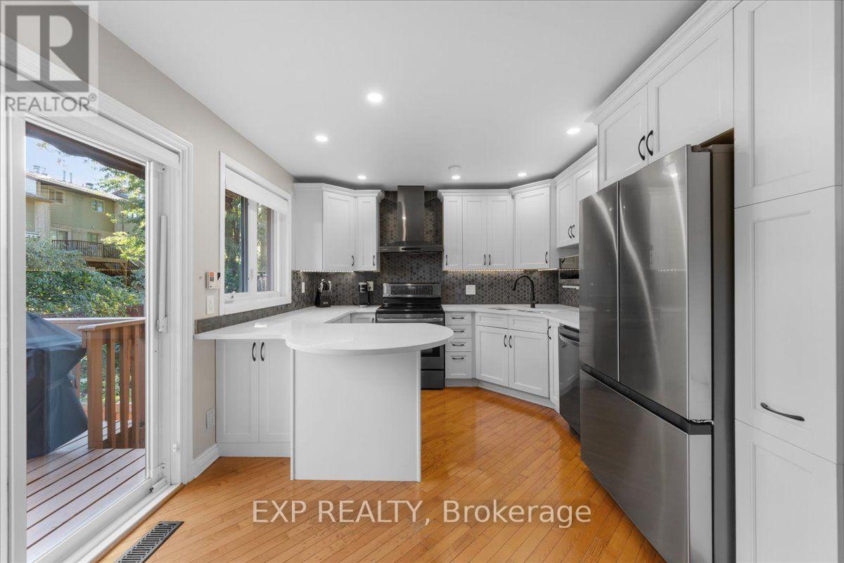 7 MAPLEHURST AVENUE - Image 17