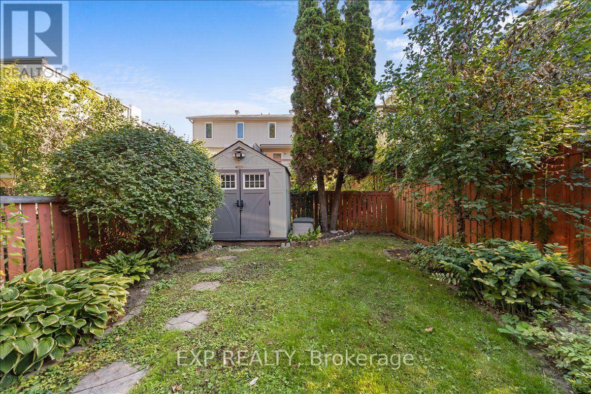 7 MAPLEHURST AVENUE - Image 40