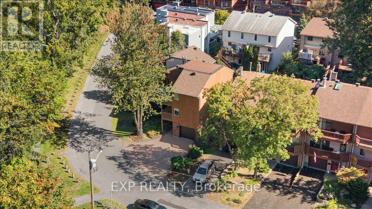 7 MAPLEHURST AVENUE - Image 42