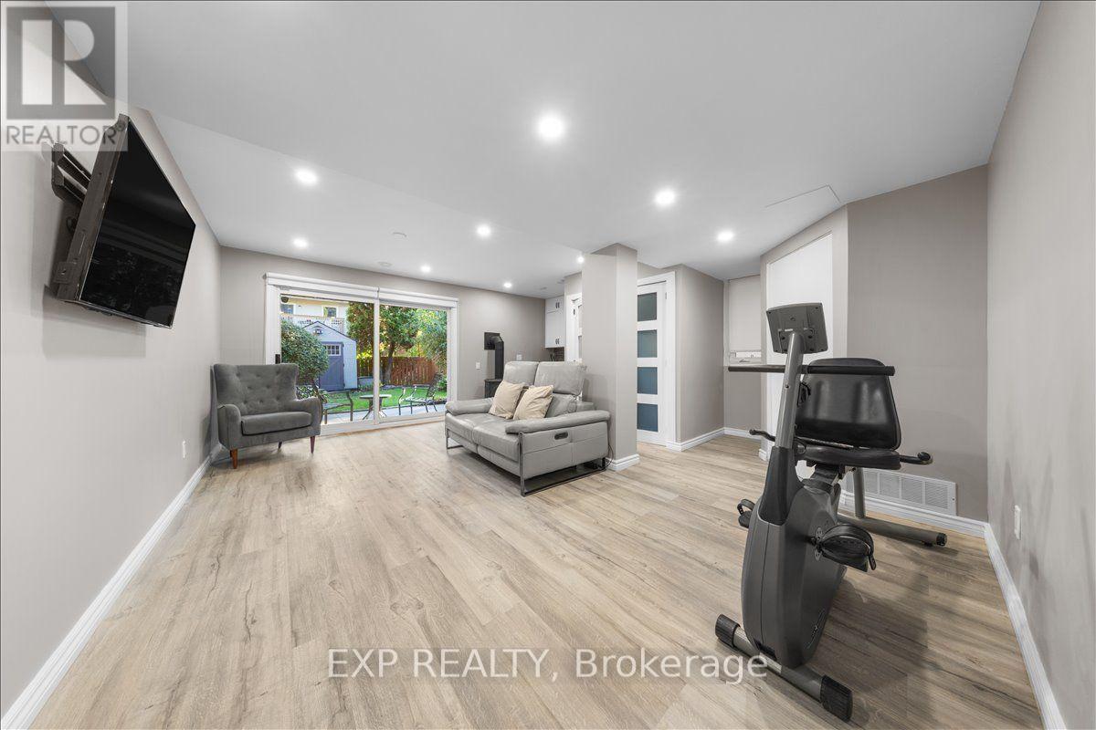 7 MAPLEHURST AVENUE - Image 7