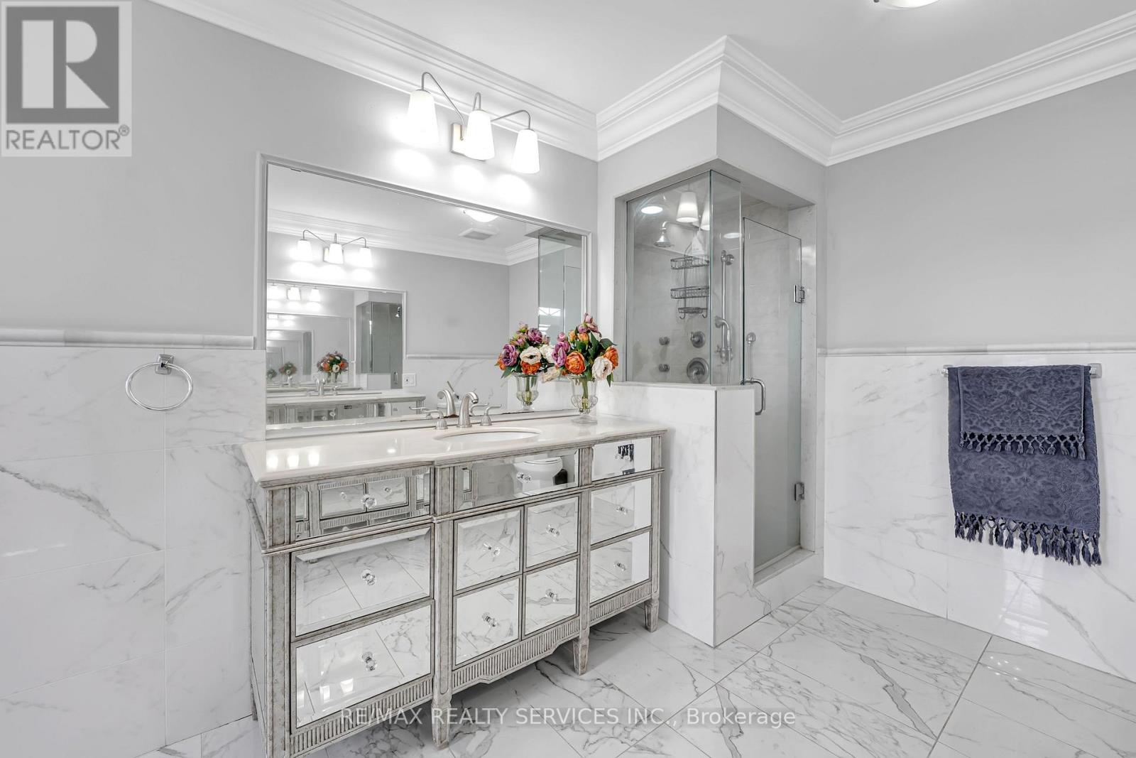 22 GIANT CEDARS COURT - 23