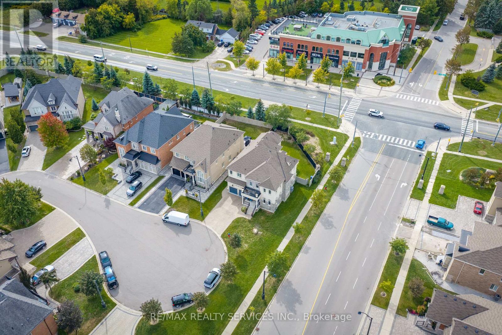 22 Giant Cedars Court, King, ON photo 43