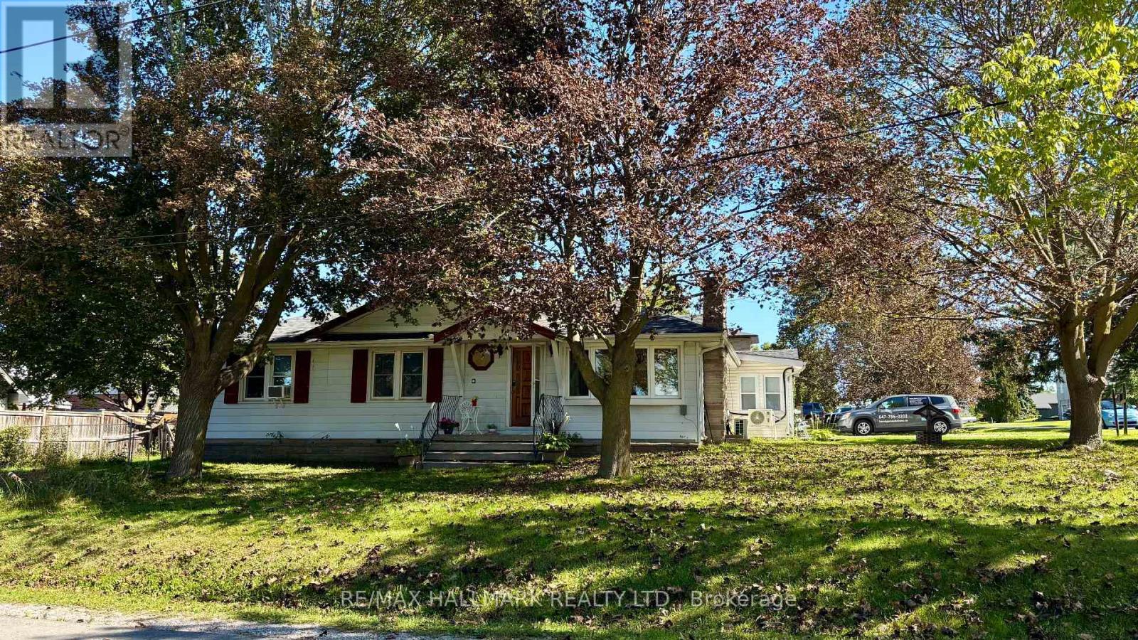 294 MCMILLAN DRIVE, Georgina (Keswick South) — photo 2
