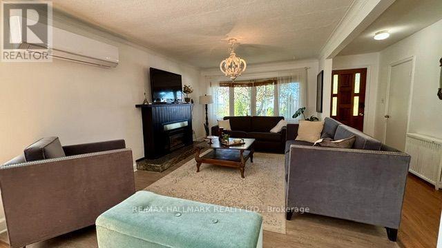 294 MCMILLAN DRIVE, Georgina (Keswick South) — photo 6