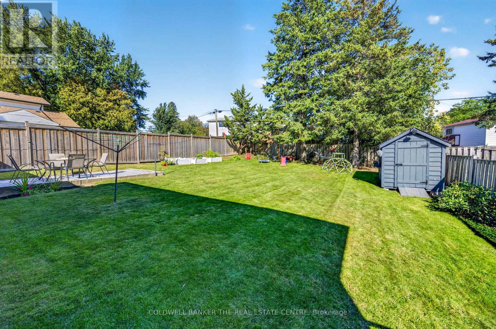127 ROXBOROUGH ROAD - 22