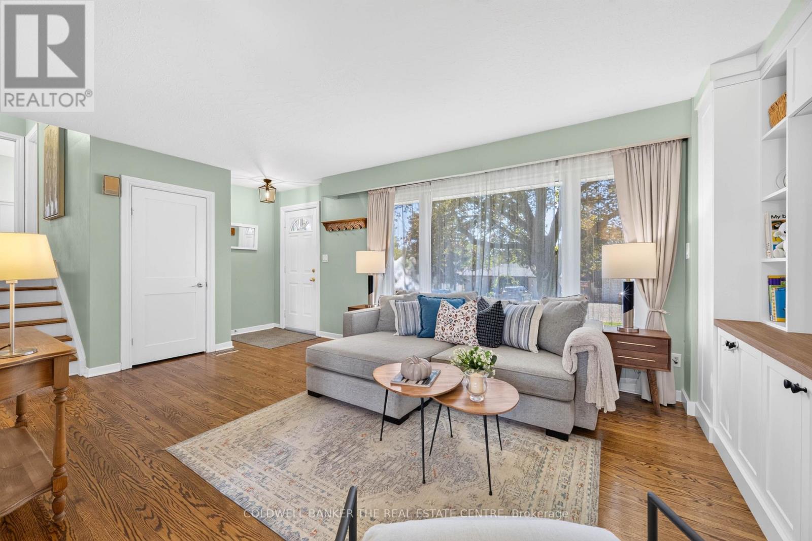 127 ROXBOROUGH ROAD - 5