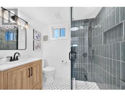 127 Roxborough Road, Newmarket, ON L3Y3L1 Photo 18