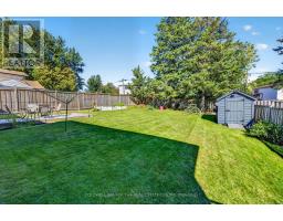 127 Roxborough Road, Newmarket, ON L3Y3L1 Photo 22