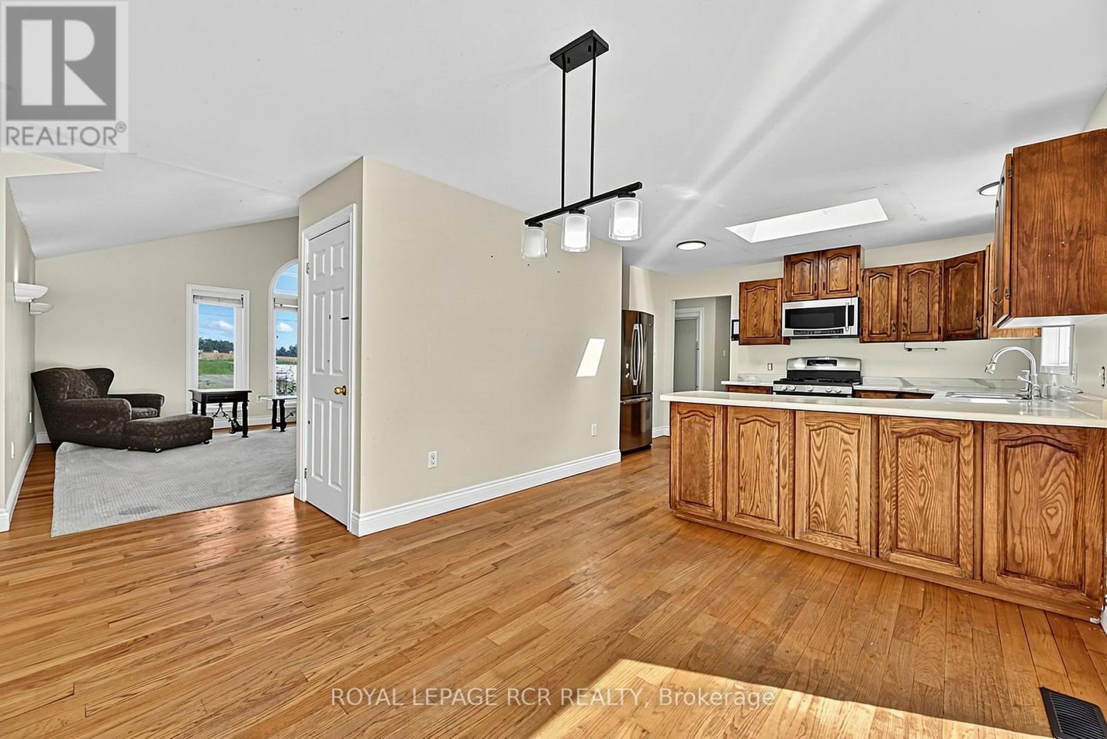 7067 5th Sideroad, Essa photo 11