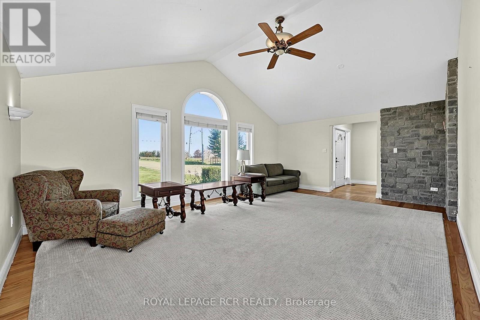 7067 5th Sideroad, Essa photo 12