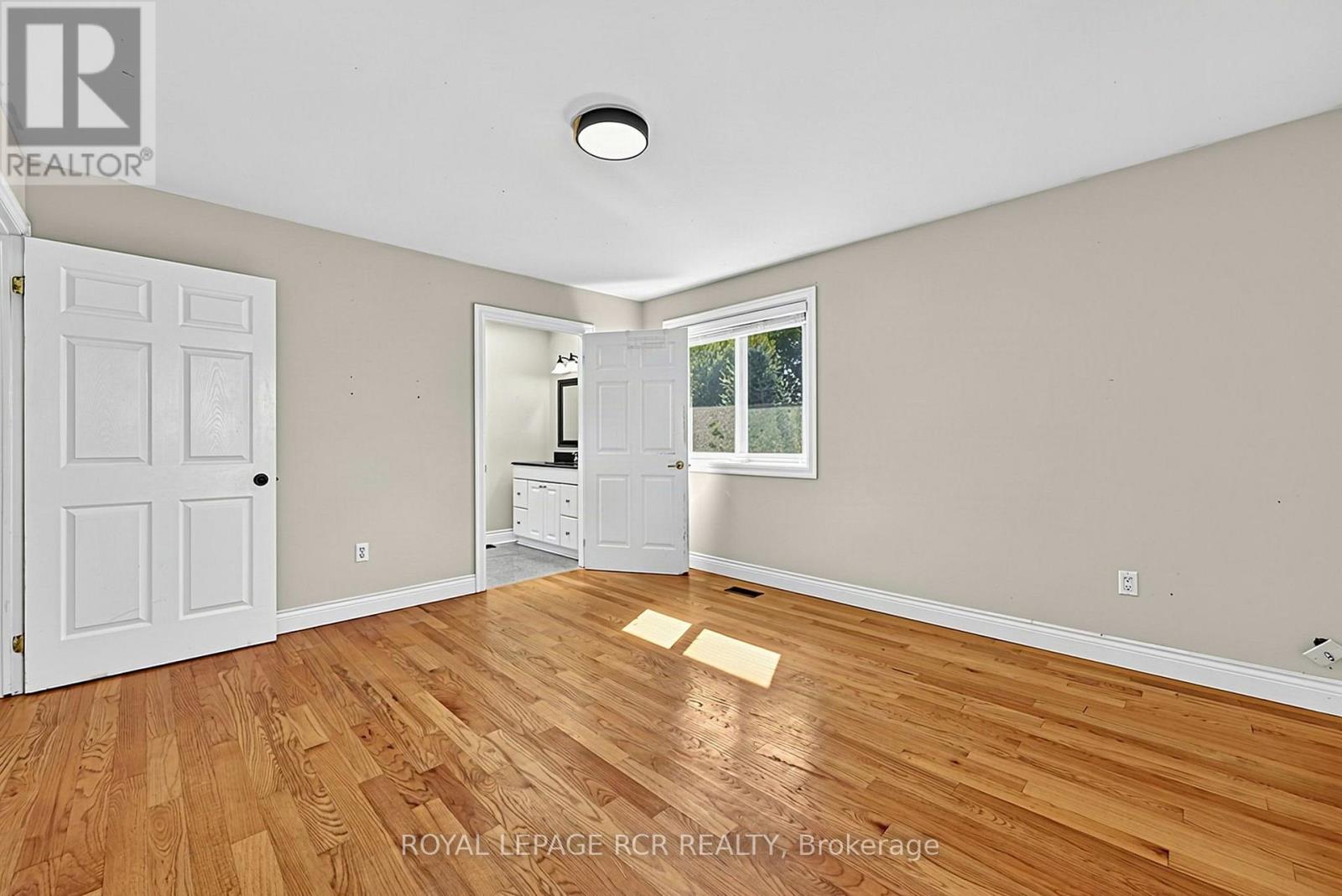 7067 5th Sideroad, Essa photo 16