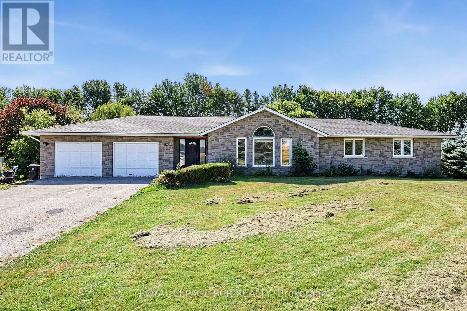 7067 5th Sideroad, Essa photo 3