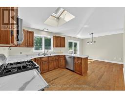 Laundry room - 7067 5th Side Road, Essa, ON L9R1V2 Photo 6
