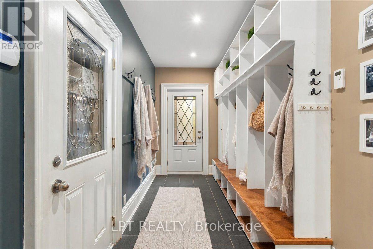 529 SAINT MARIE STREET - 22