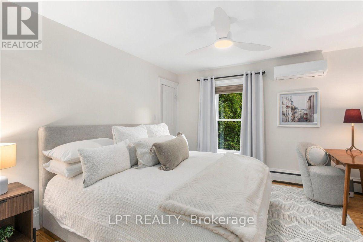 529 SAINT MARIE STREET - 32