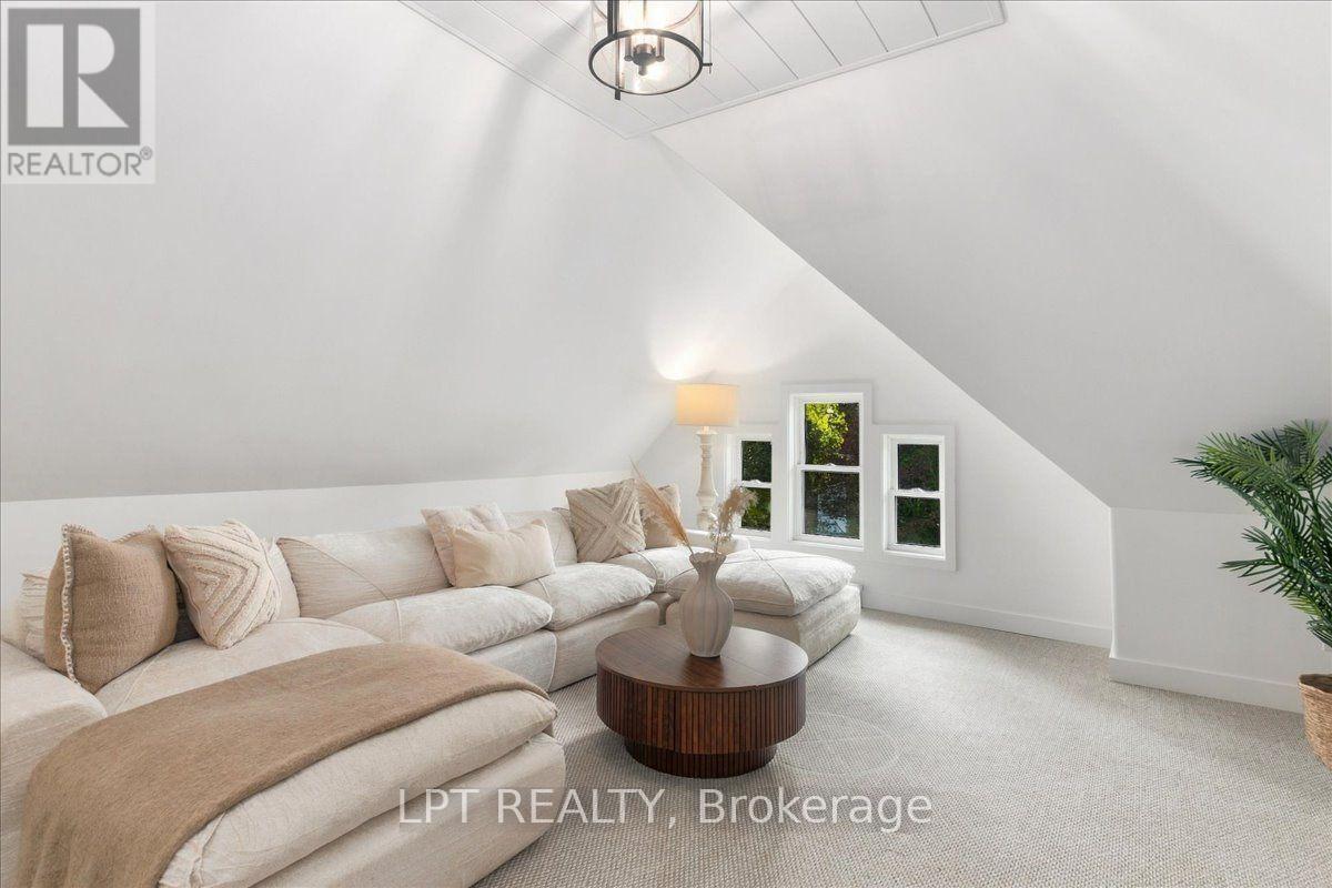529 SAINT MARIE STREET - 40