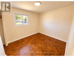 Upper Level - 242 Jeanne Street, Midland, ON L4R2J3 Photo 11