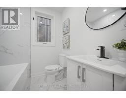 1781 Keele Street, Toronto, ON M6M3X2 Photo 20