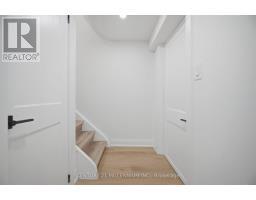 1781 Keele Street, Toronto, ON M6M3X2 Photo 25