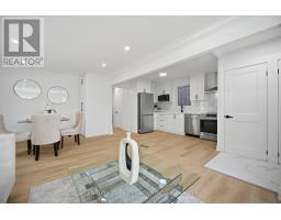 Kitchen - 1781 Keele Street, Toronto, ON M6M3X2 Photo 8