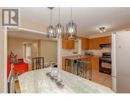 Living room - 3833 Partition Road, Mississauga, ON L5N8N2 Photo 11