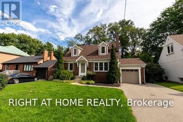 Photo of 1489 Applewood Road