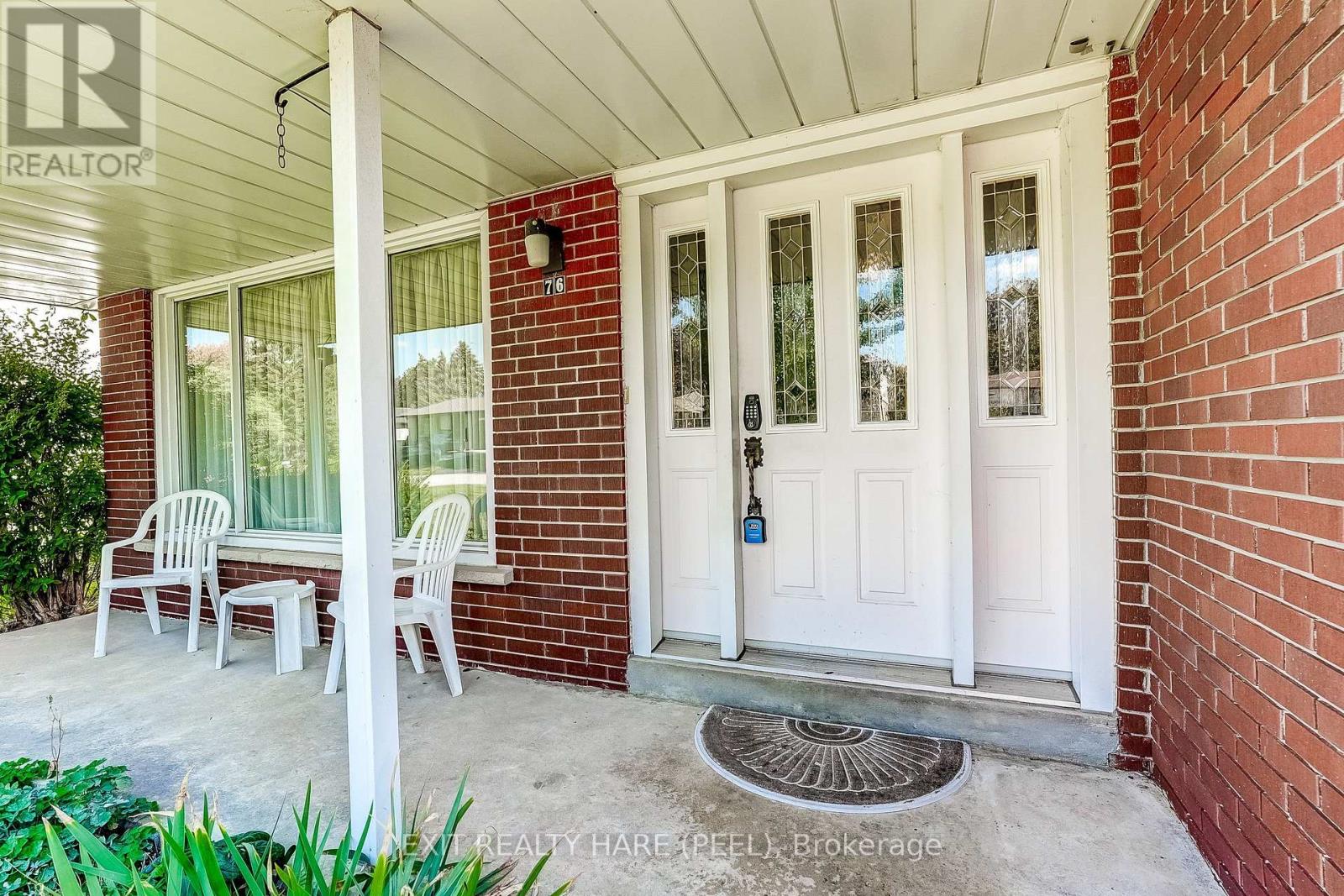 76 BIRCHVIEW CRESCENT - 3