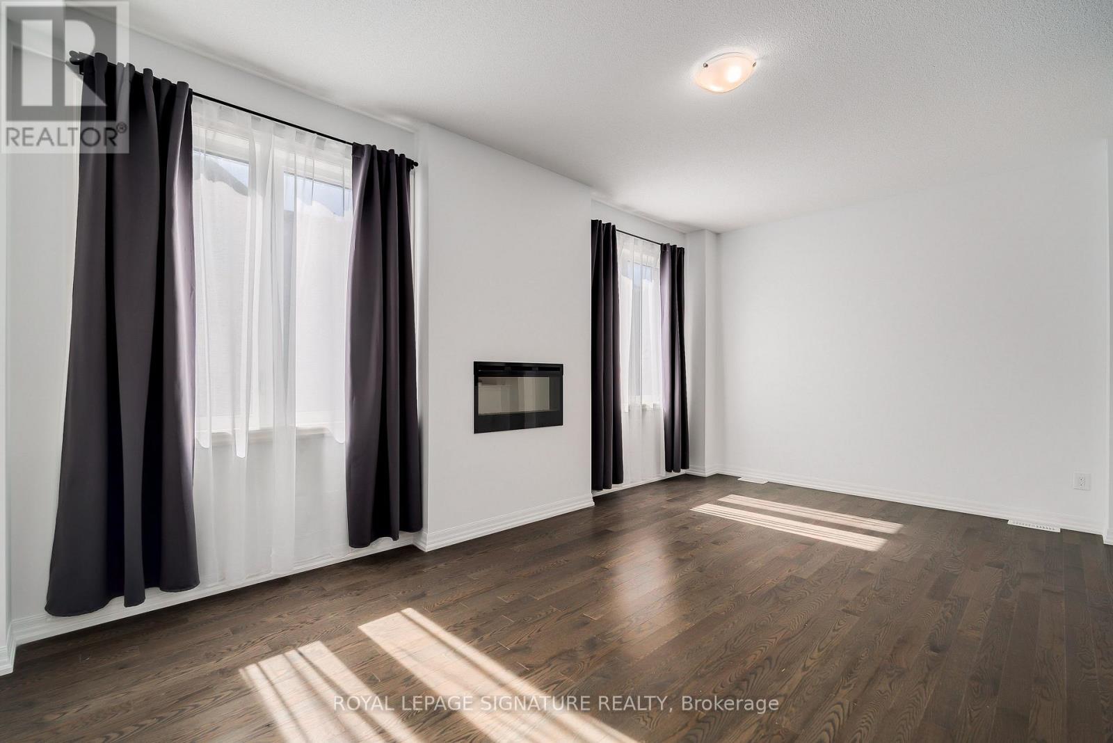 164 TANGO CRESCENT - 11