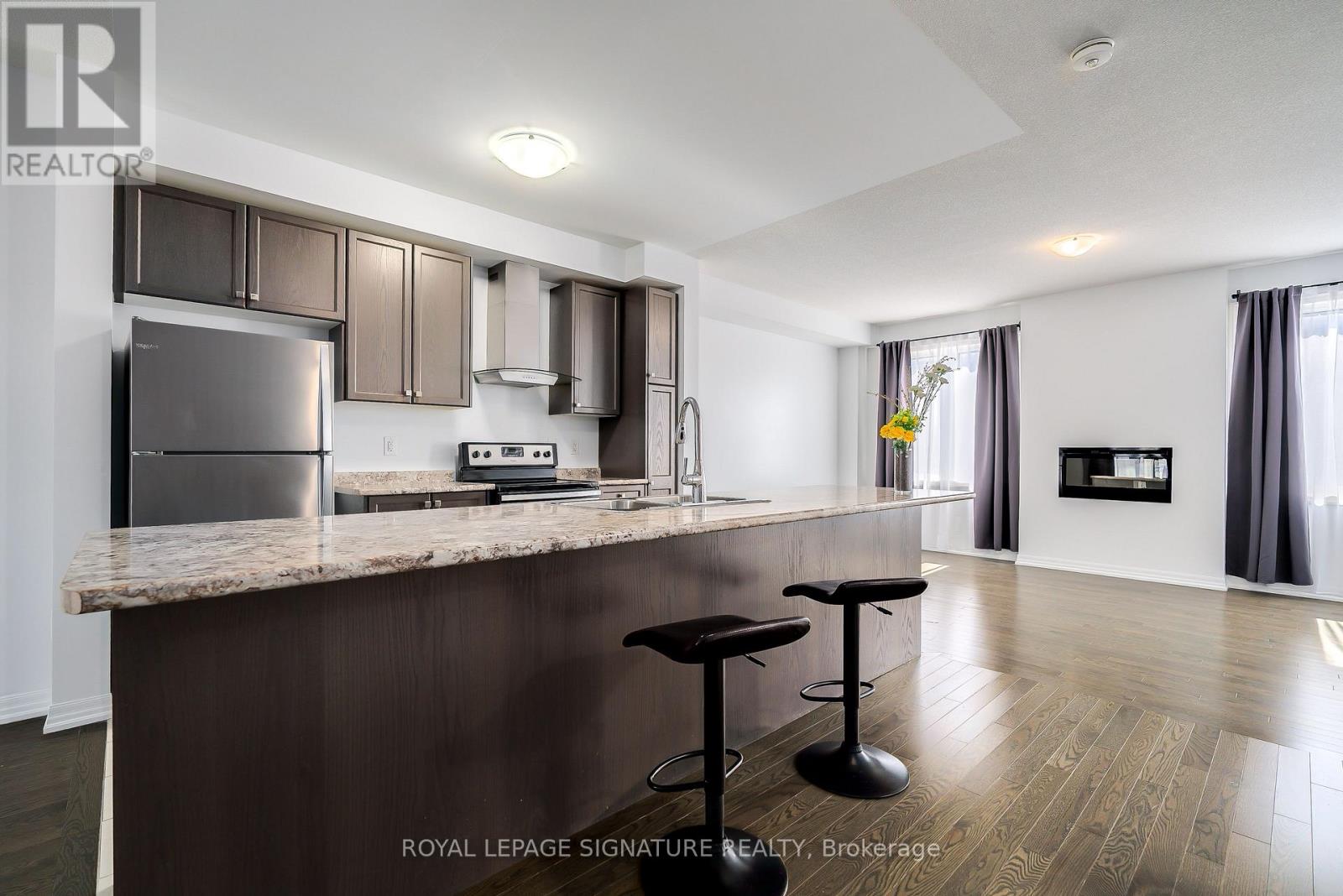 164 TANGO CRESCENT - 7