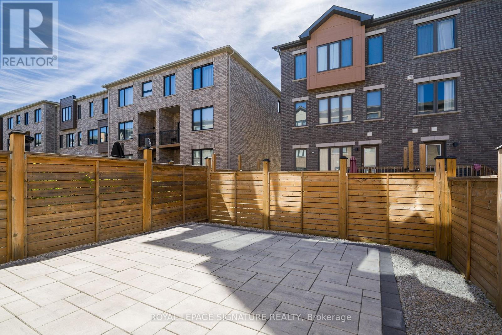 164 TANGO CRESCENT - 30