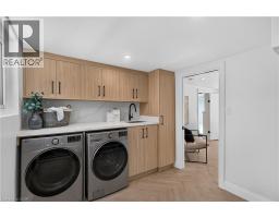 5pc Bathroom - 3028 Eva Drive, Burlington, ON L7N2K4 Photo 11