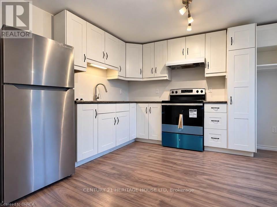 3 - 70 GRANDVIEW STREET, Brantford