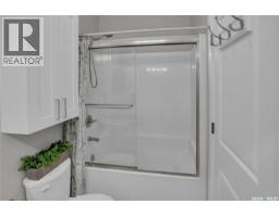 2 Broda Terrace, Moose Jaw, SK S6J0E1 Photo 29