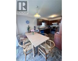 Kitchen - 452 Beaumont Crescent, Kitchener, ON N2A0C4 Photo 7