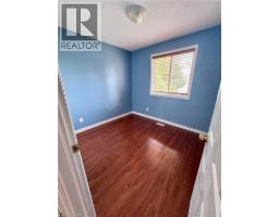 452 Beaumont Crescent, Kitchener, ON N2A0C4 Photo 14