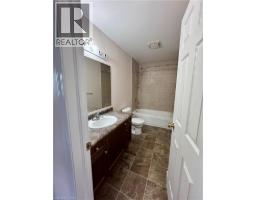 452 Beaumont Crescent, Kitchener, ON N2A0C4 Photo 12