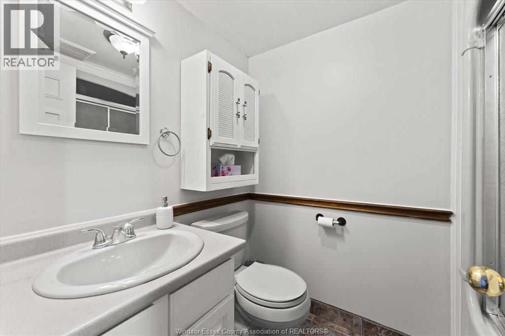 234 APPLEWOOD ROAD - 18