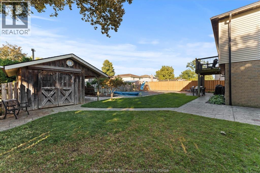 234 APPLEWOOD ROAD - Image 38