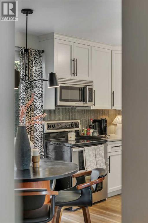 431 Brae Glen Crescent SW, Calgary, Alberta, T2W1B6 — thumbnail 8
