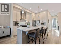4pc Bathroom - 655 Marine Drive Se, Calgary, AB T3M2Z6 Photo 8