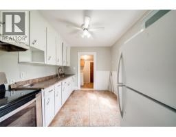 2454 Jos St. Louis Avenue, Windsor, ON N8T2M5 Photo 9